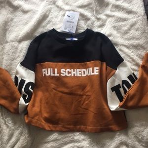 ZARA Trafaluc long sleeve cropped sweater